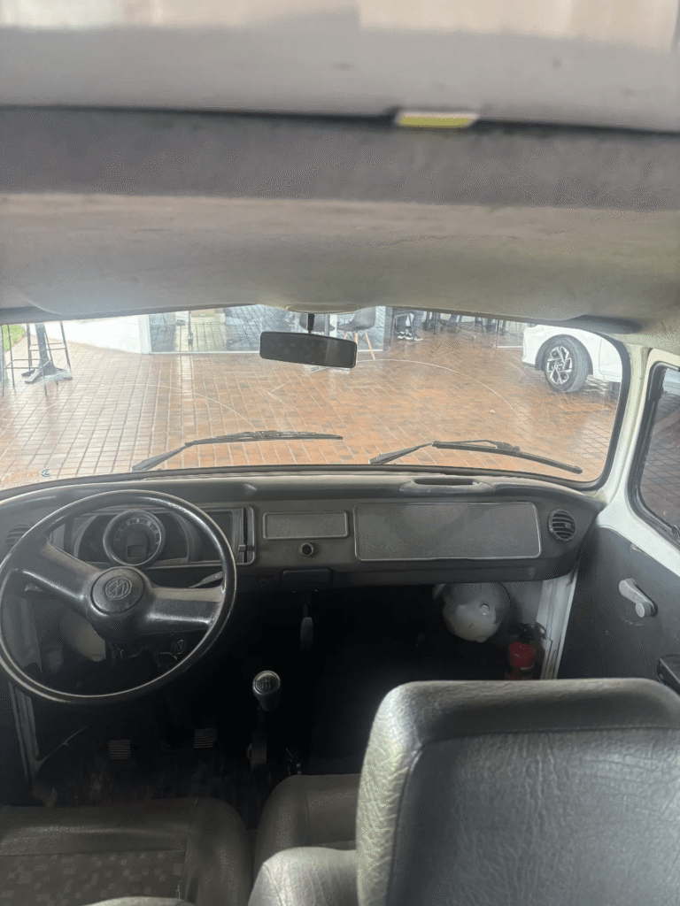 VW – VolksWagen – Kombi Standard — foto 8