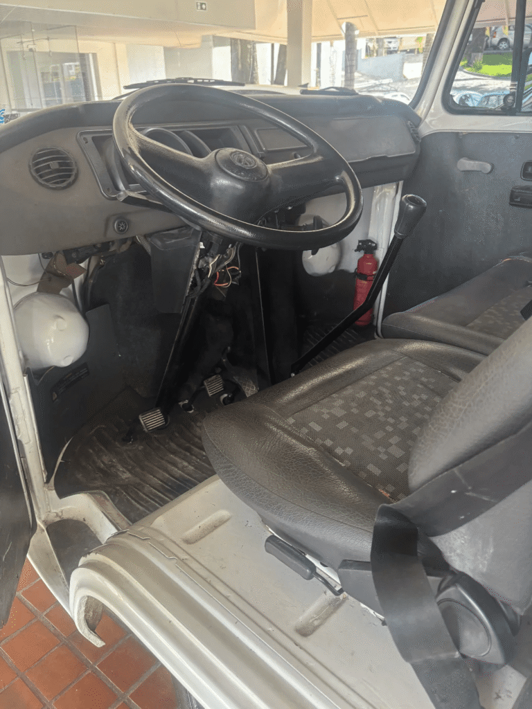 VW – VolksWagen – Kombi Standard — foto 9