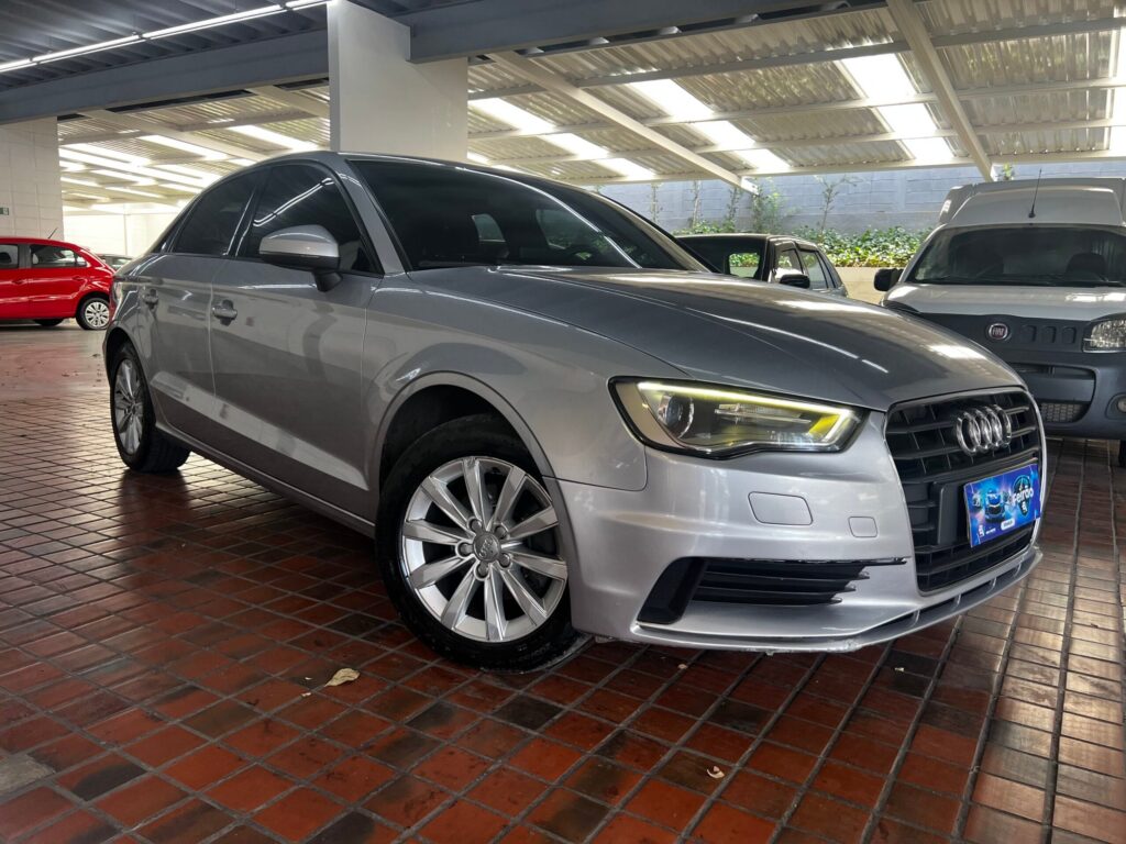 Audi A3 Sedan 1.4/ Attra. 16V TB FSI S-tronic 1777038423555 — foto 1
