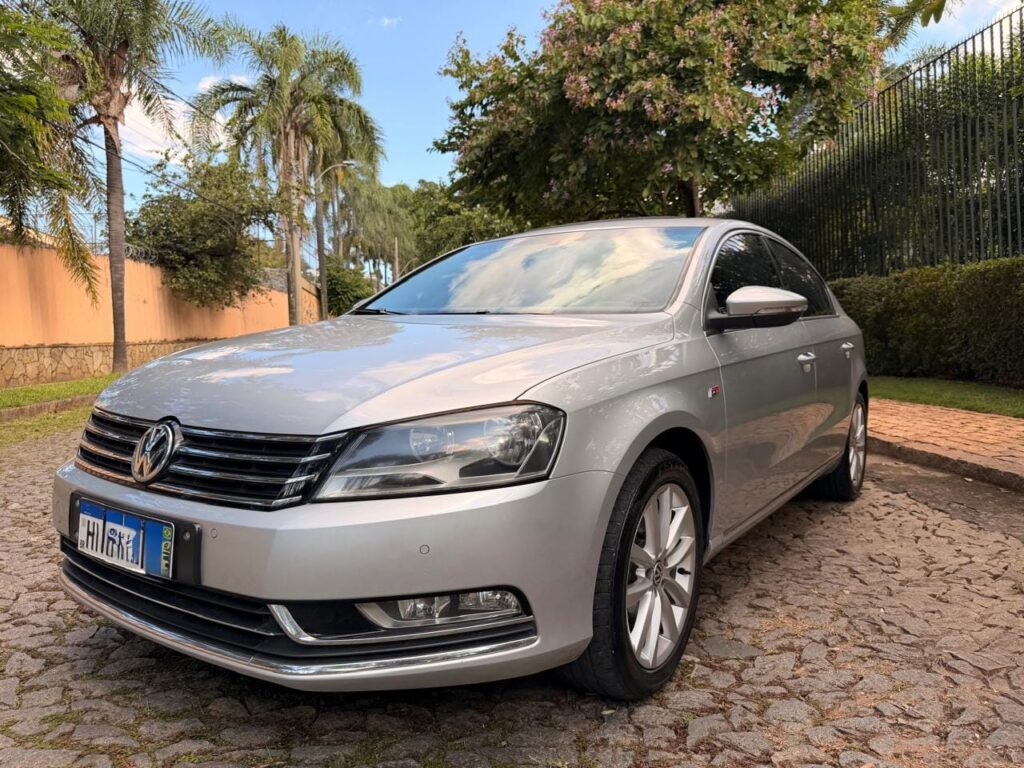 VW – VolksWagen – Passat R-Line TB — foto 1