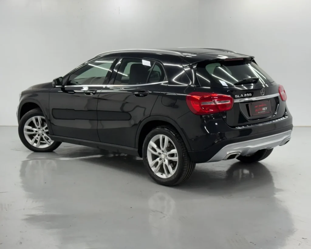 Mercedes-Benz — foto 5