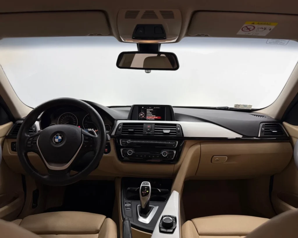 BMW – 320I — foto 9