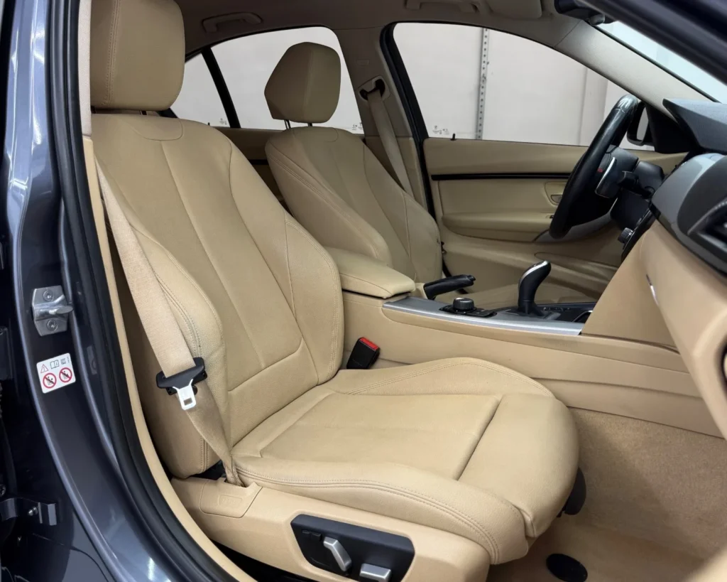 BMW – 320I — foto 10