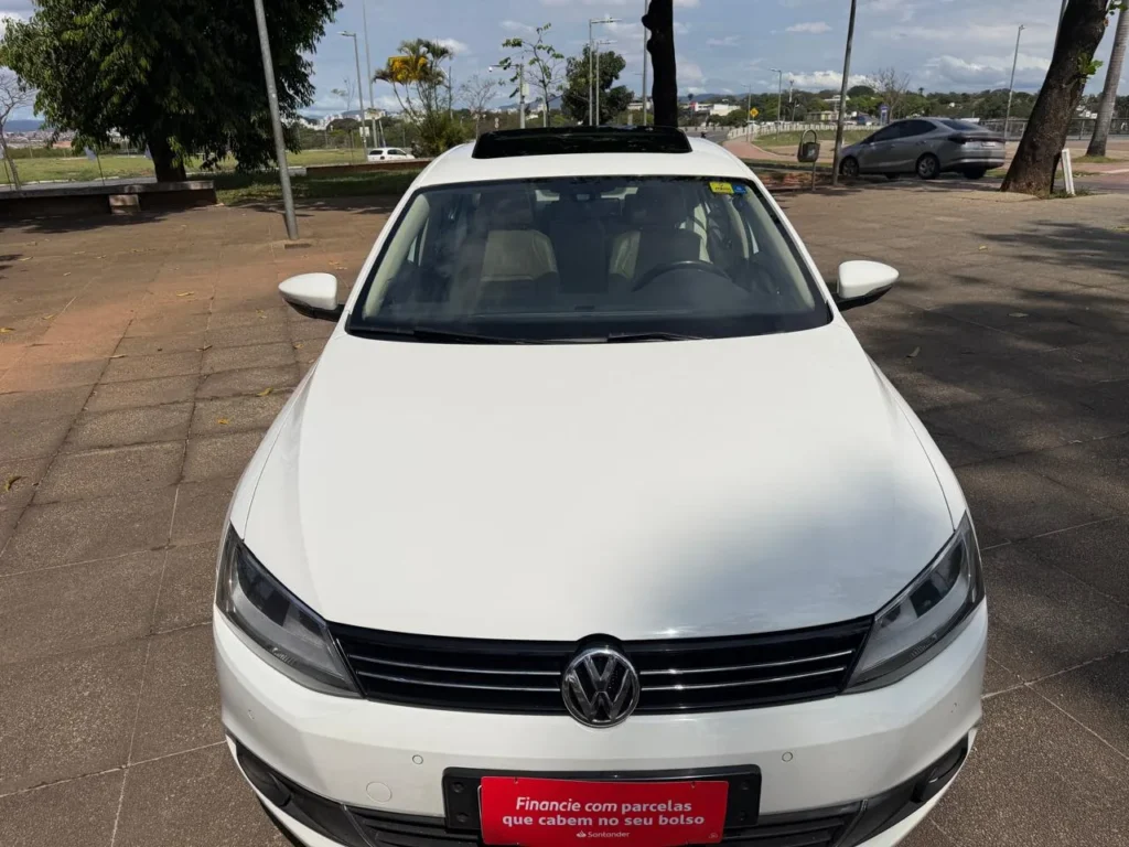 VW – VolksWagen – Jetta Highline — foto 1