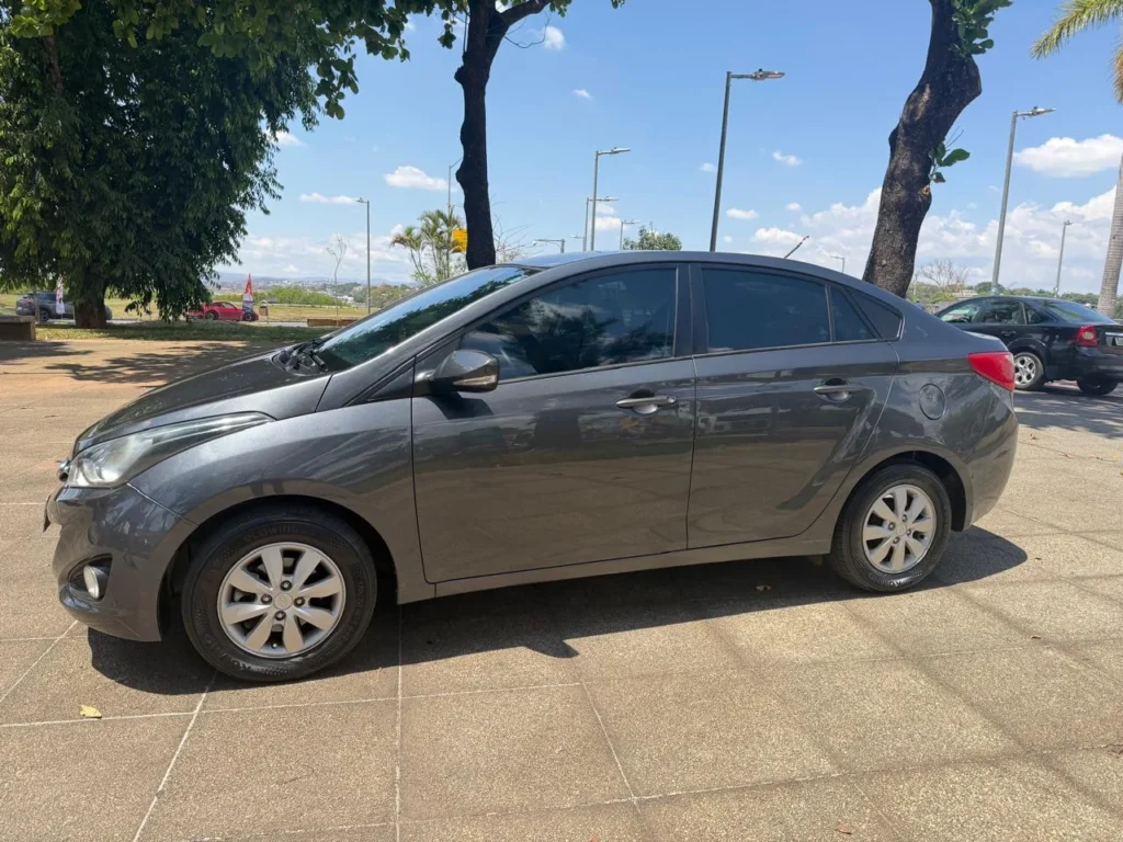 Hyundai – HB20S C.plus/C.style — foto 3