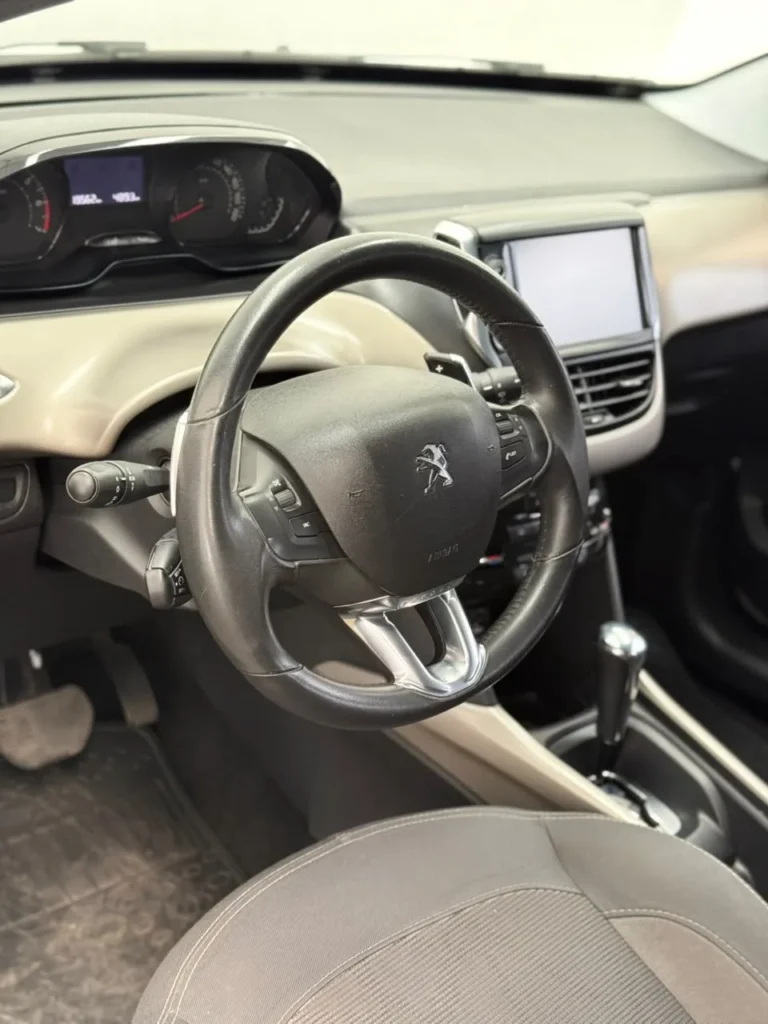 Peugeot – 2008 Allure — foto 7
